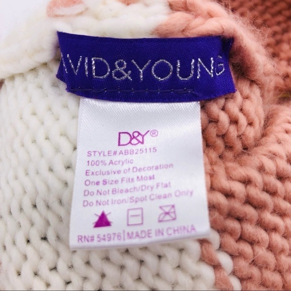 DAVID & YOUNG - WOMENS PRETTY POM POM HAT - Picture 7 of 9